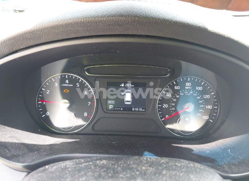 Photo 15 of 2019 Kia Sorento 3.3L LX (VIN 5XYPG4A59KG497042)