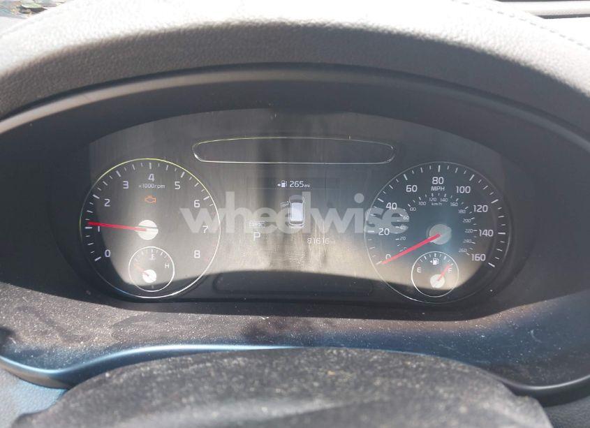 Photo 7 of 2019 Kia Sorento 3.3L LX (VIN 5XYPG4A59KG497042)