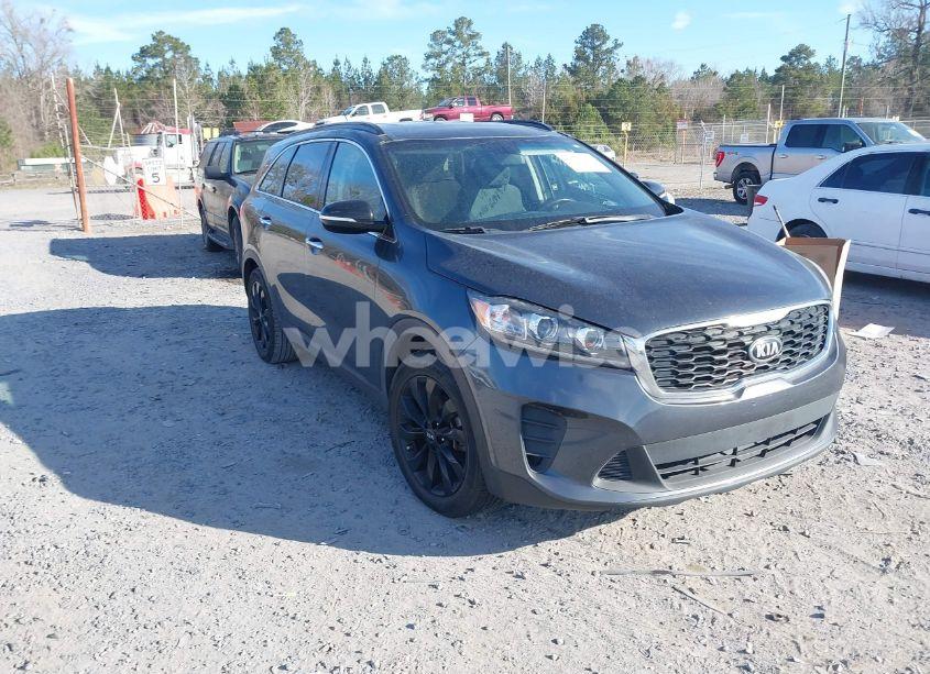 2019 Kia Sorento 3.3L S (VIN 5XYPG4A59KG604932) main photo