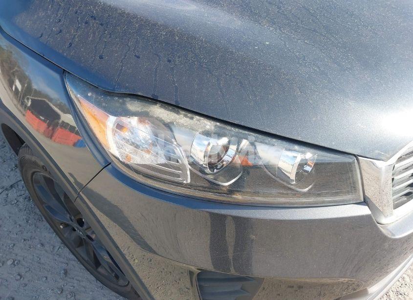 Photo 6 of 2019 Kia Sorento 3.3L S (VIN 5XYPG4A59KG604932)