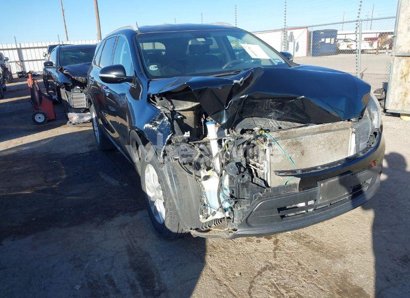 Photo 6 of 2016 Kia Sorento 3.3L LX (VIN 5XYPG4A5XGG177607)