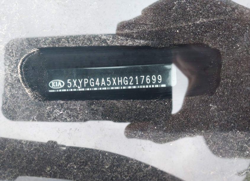 Photo 9 of 2017 Kia Sorento 3.3L LX (VIN 5XYPG4A5XHG217699)