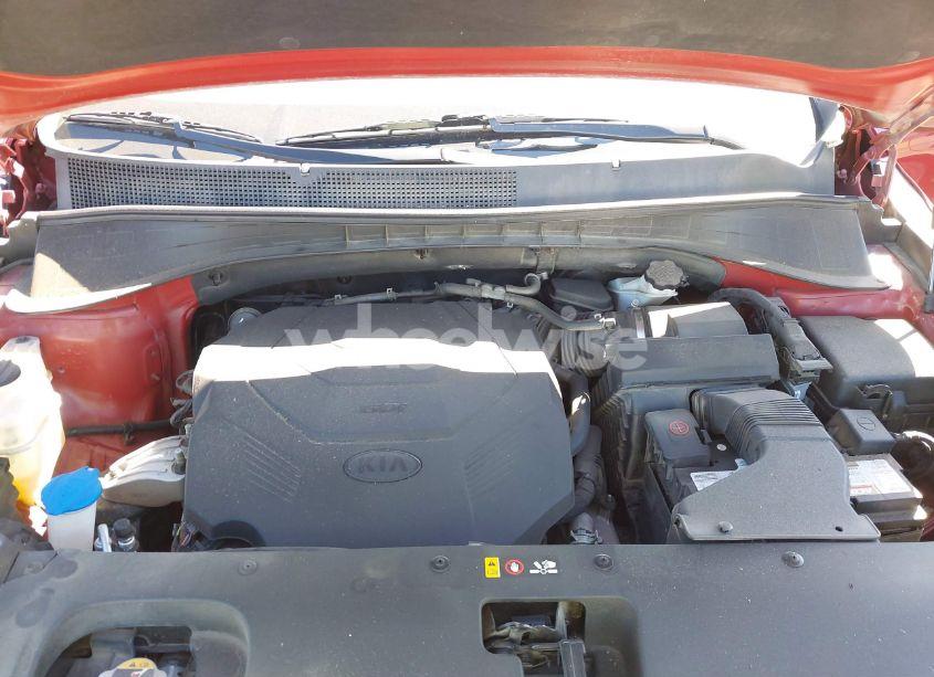 Photo 10 of 2019 Kia Sorento 3.3L LX (VIN 5XYPG4A5XKG456080)