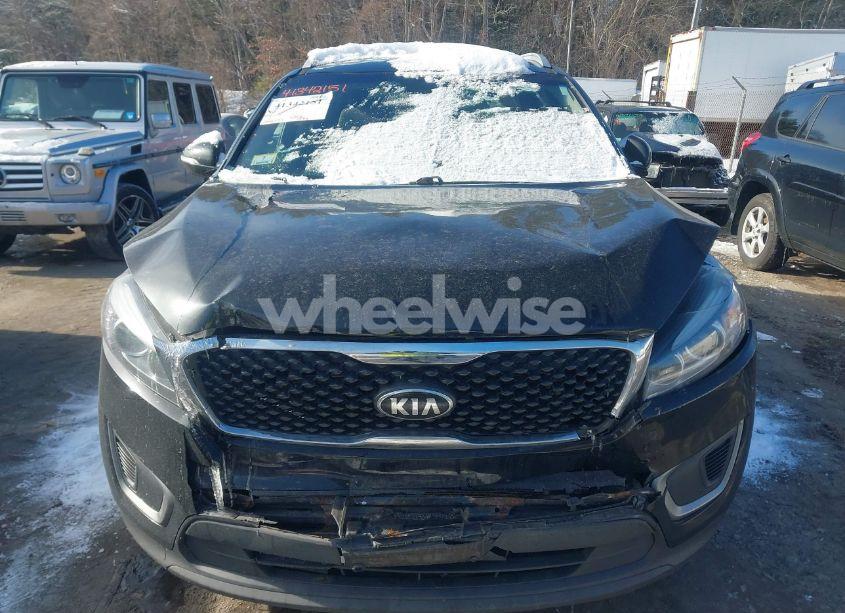 Photo 12 of 2016 Kia Sorento 2.4L LX (VIN 5XYPGDA30GG001762)