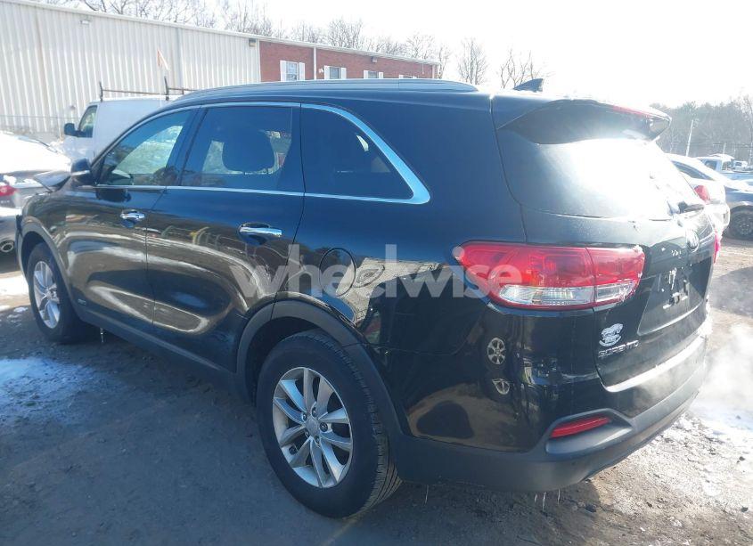 Photo 3 of 2016 Kia Sorento 2.4L LX (VIN 5XYPGDA30GG001762)