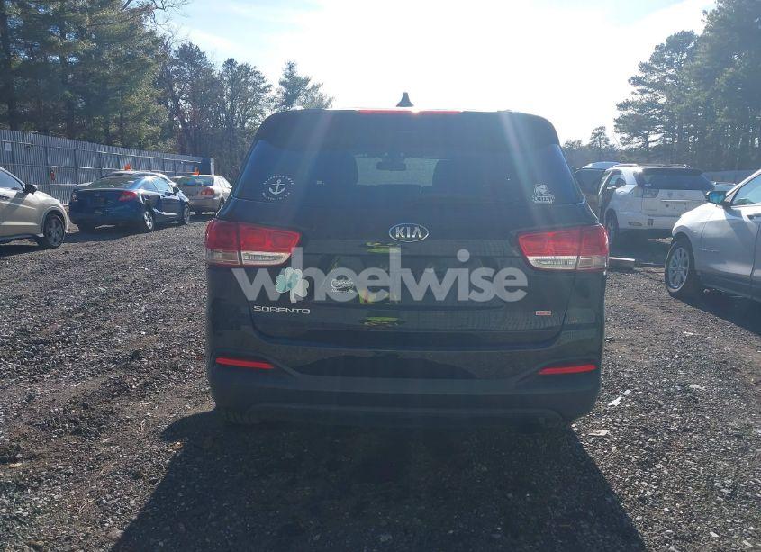 Photo 16 of 2016 Kia Sorento 2.4L LX (VIN 5XYPGDA30GG039895)