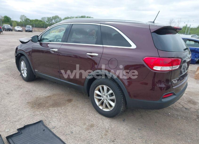 Photo 3 of 2016 Kia Sorento 2.4L LX (VIN 5XYPGDA30GG113560)
