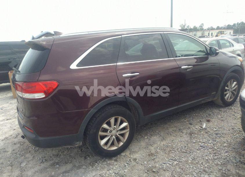 Photo 12 of 2017 Kia Sorento 2.4L LX (VIN 5XYPGDA30HG252783)