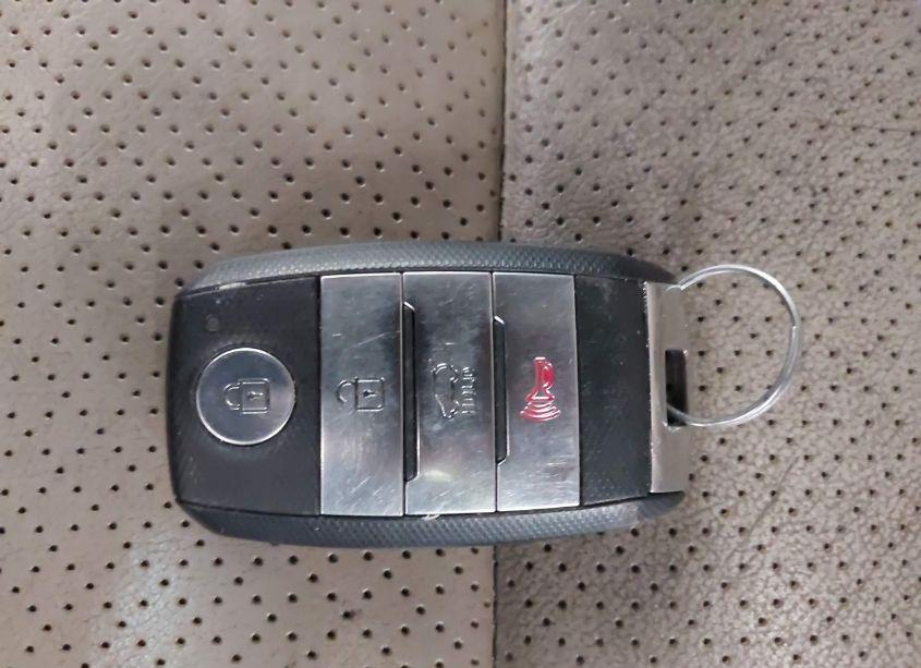 Photo 11 of 2017 Kia Sorento 2.4L LX (VIN 5XYPGDA30HG268837)