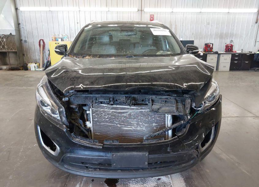 Photo 13 of 2017 Kia Sorento 2.4L LX (VIN 5XYPGDA30HG268837)