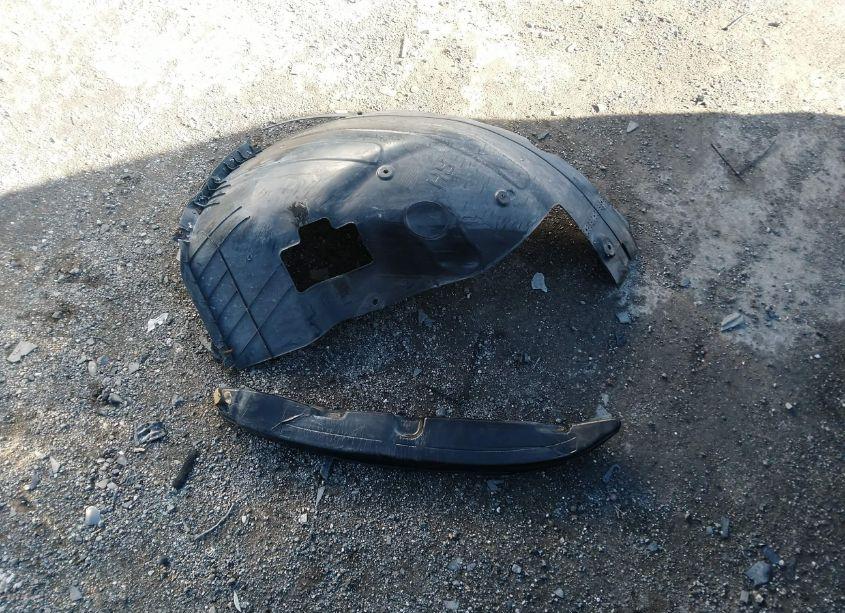 Photo 12 of 2017 Kia Sorento 2.4L LX (VIN 5XYPGDA30HG268840)