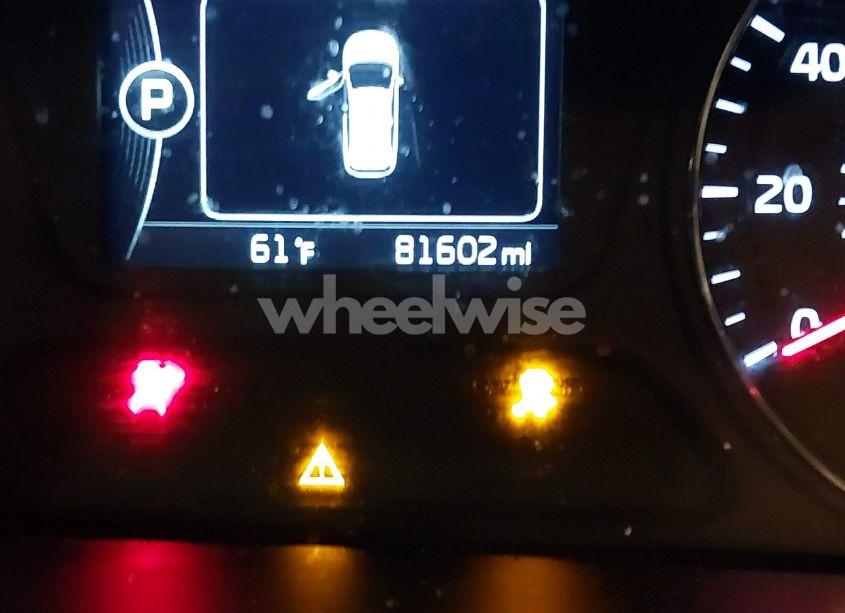 Photo 16 of 2018 Kia Sorento 2.4L LX (VIN 5XYPGDA30JG380253)