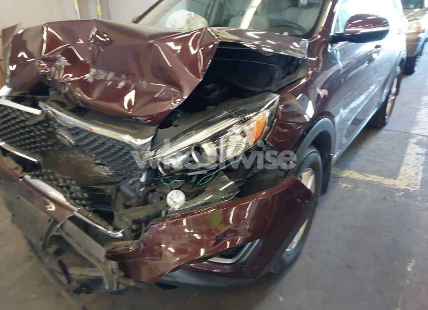 Photo 6 of 2018 Kia Sorento 2.4L LX (VIN 5XYPGDA30JG380253)