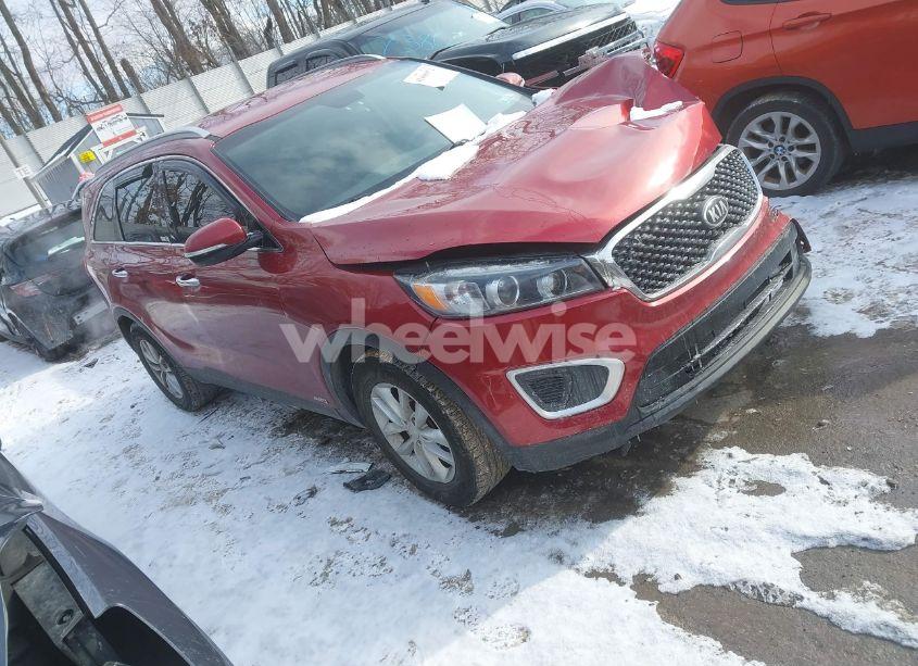 2018 Kia Sorento 2.4L LX (VIN 5XYPGDA30JG388224) main photo