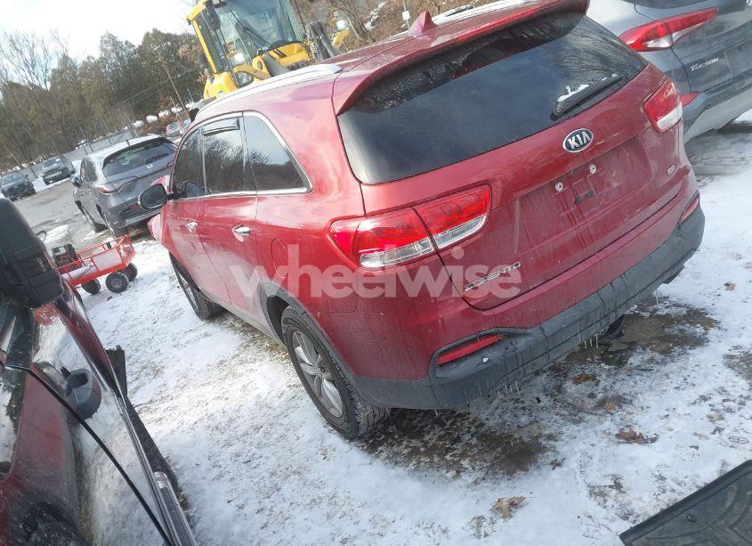 Photo 3 of 2018 Kia Sorento 2.4L LX (VIN 5XYPGDA30JG388224)