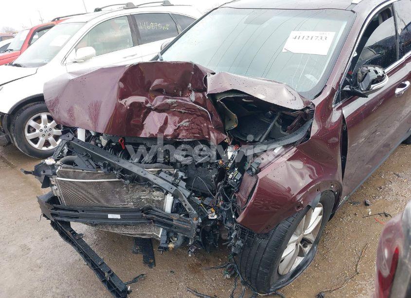 Photo 6 of 2018 Kia Sorento 2.4L LX (VIN 5XYPGDA30JG406401)