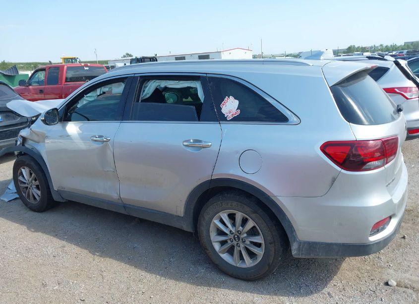Photo 14 of 2019 Kia Sorento 2.4L LX (VIN 5XYPGDA30KG436970)