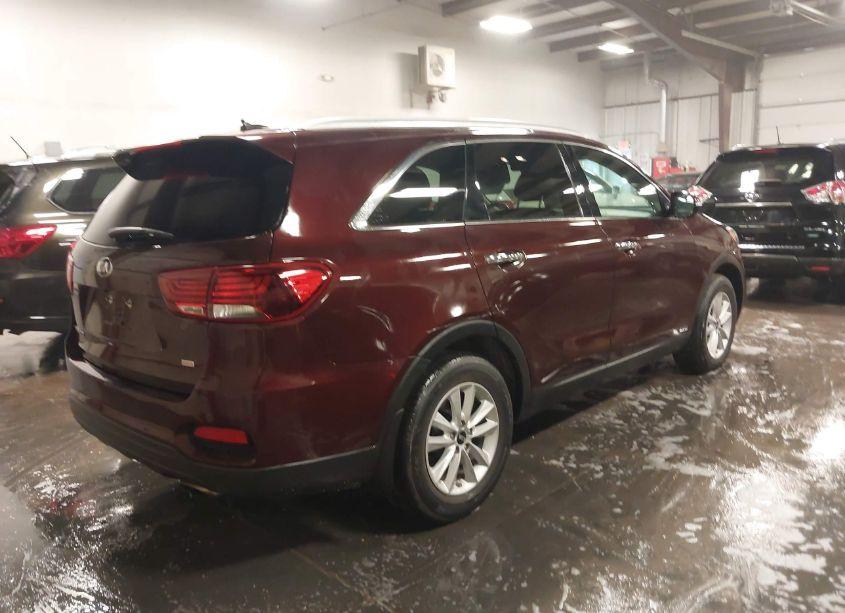 Photo 4 of 2020 Kia Sorento 2.4L LX (VIN 5XYPGDA30LG644719)