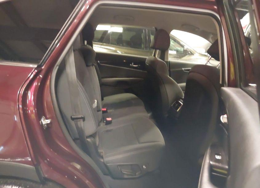 Photo 8 of 2020 Kia Sorento 2.4L LX (VIN 5XYPGDA30LG644719)
