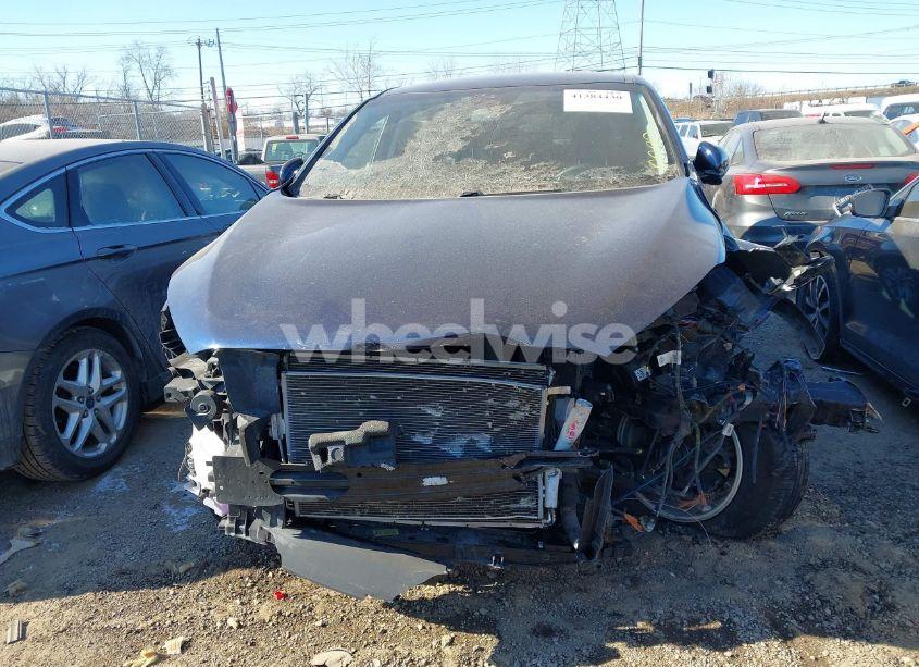 Photo 6 of 2020 Kia Sorento 2.4L LX (VIN 5XYPGDA30LG654733)