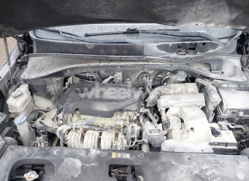 Photo 10 of 2016 Kia Sorento 2.4L LX (VIN 5XYPGDA31GG043616)