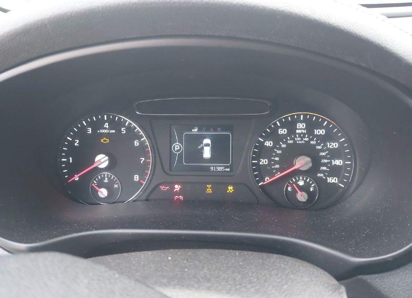 Photo 7 of 2016 Kia Sorento 2.4L LX (VIN 5XYPGDA31GG080360)