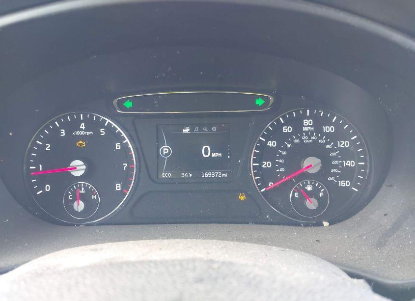 Photo 7 of 2016 Kia Sorento 2.4L LX (VIN 5XYPGDA31GG147037)