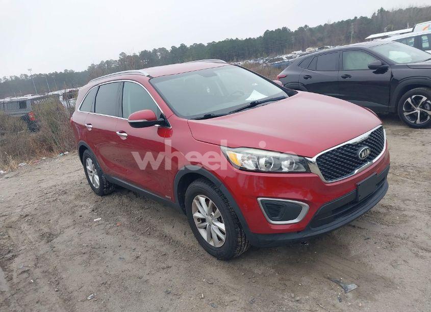 2017 Kia Sorento 2.4L LX (VIN 5XYPGDA31HG256941) main photo