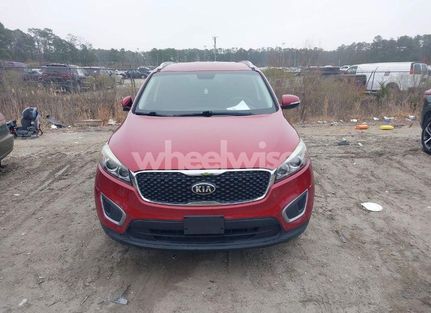 Photo 12 of 2017 Kia Sorento 2.4L LX (VIN 5XYPGDA31HG256941)