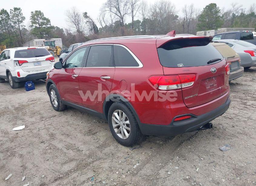 Photo 3 of 2017 Kia Sorento 2.4L LX (VIN 5XYPGDA31HG256941)