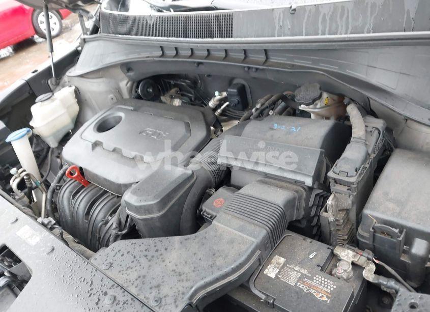 Photo 6 of 2017 Kia Sorento 2.4L LX (VIN 5XYPGDA31HG270824)