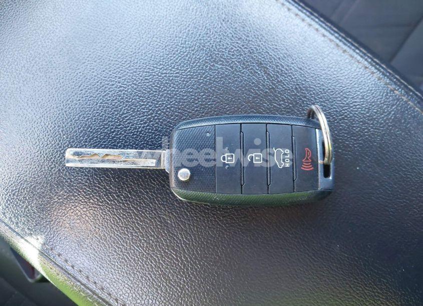 Photo 11 of 2017 Kia Sorento 2.4L LX (VIN 5XYPGDA31HG278535)