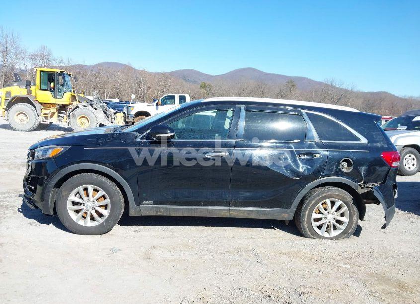 Photo 15 of 2017 Kia Sorento 2.4L LX (VIN 5XYPGDA31HG278535)