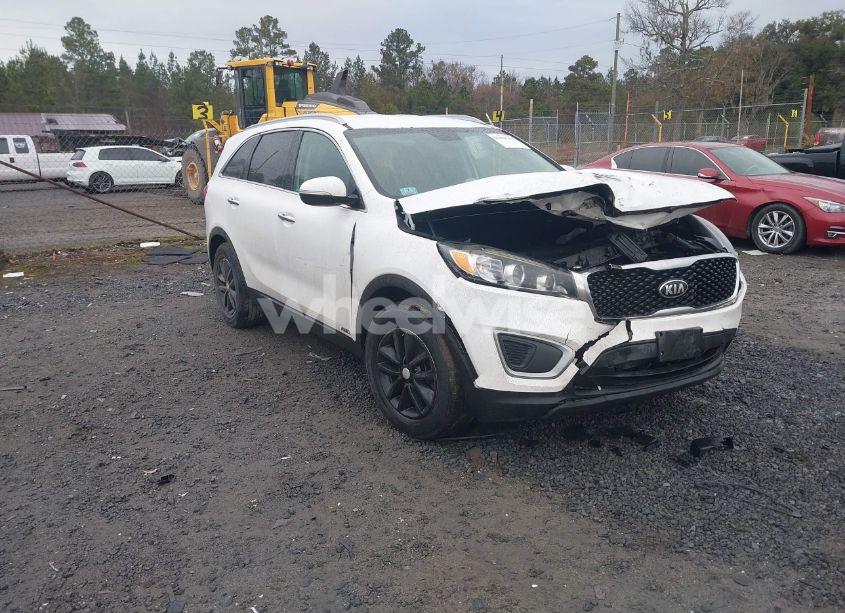 2017 Kia Sorento 2.4L LX (VIN 5XYPGDA31HG325238) main photo