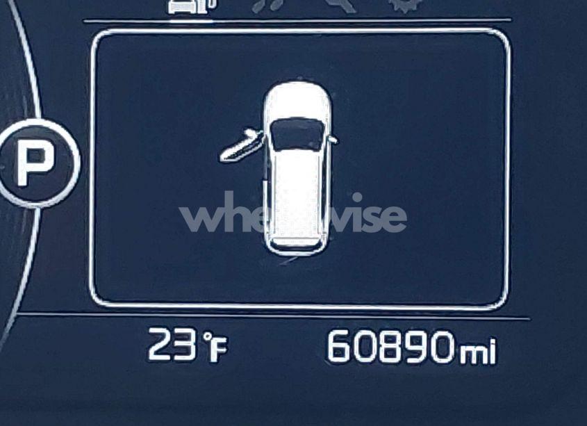 Photo 15 of 2018 Kia Sorento 2.4L LX (VIN 5XYPGDA31JG425426)