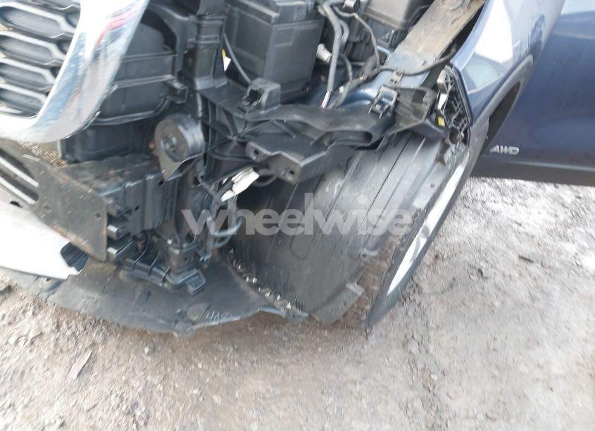 Photo 6 of 2019 Kia Sorento 2.4L LX (VIN 5XYPGDA31KG462266)