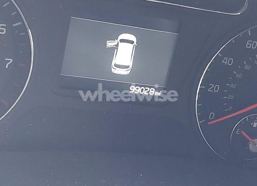 Photo 7 of 2019 Kia Sorento 2.4L LX (VIN 5XYPGDA31KG462266)