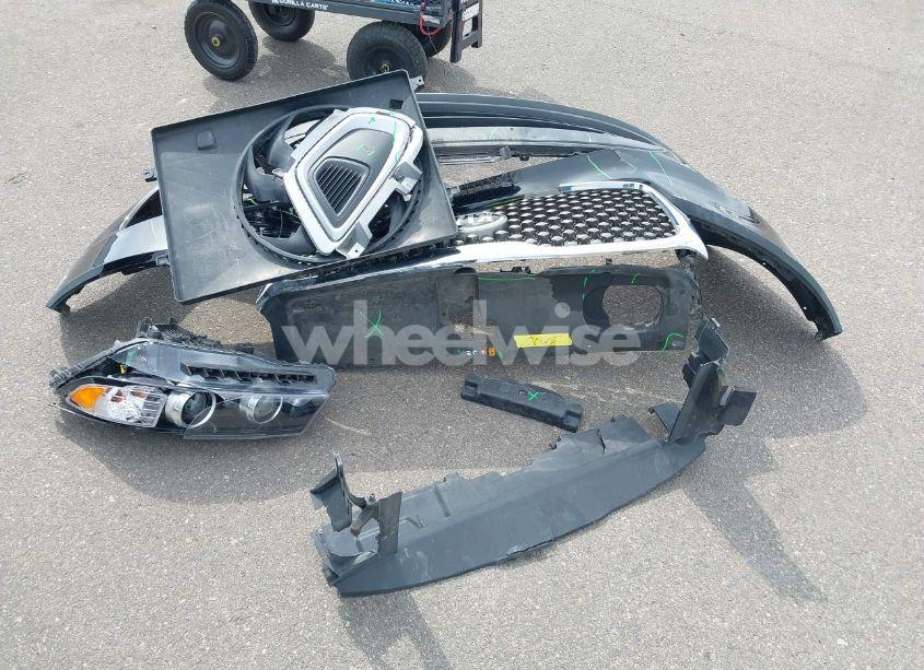 Photo 12 of 2017 Kia Sorento 2.4L LX (VIN 5XYPGDA32HG203519)