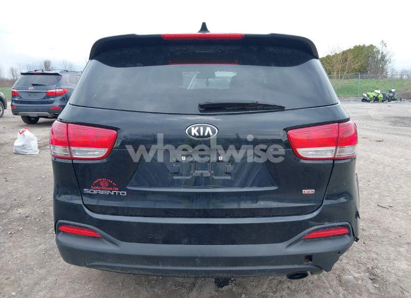 Photo 16 of 2017 Kia Sorento 2.4L LX (VIN 5XYPGDA32HG211717)