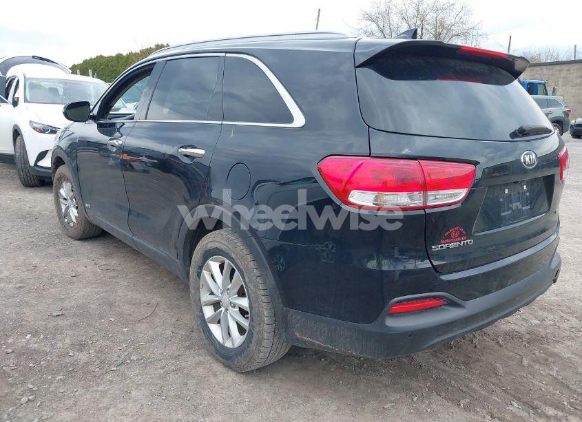 Photo 3 of 2017 Kia Sorento 2.4L LX (VIN 5XYPGDA32HG211717)
