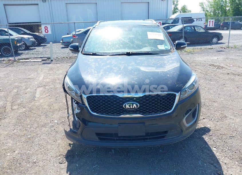 Photo 12 of 2017 Kia Sorento 2.4L LX (VIN 5XYPGDA32HG265986)