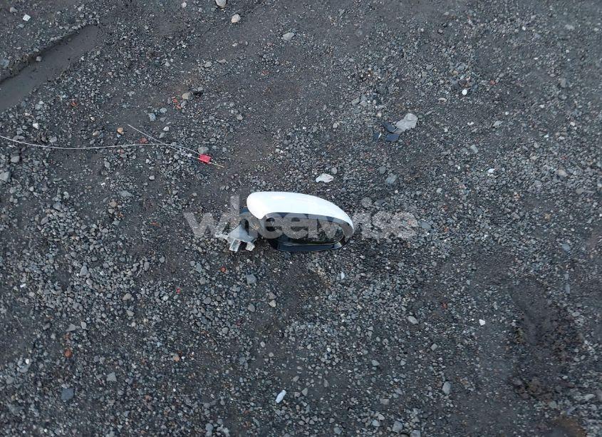 Photo 12 of 2019 Kia Sorento 2.4L LX (VIN 5XYPGDA32KG540313)