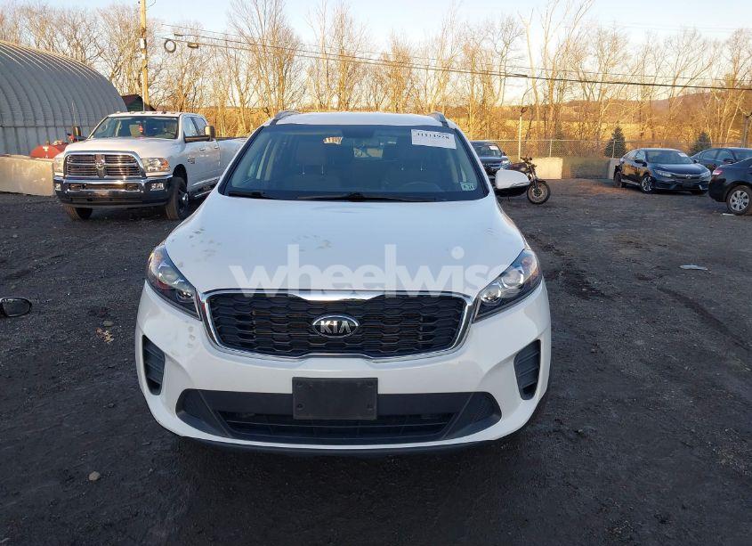 Photo 13 of 2019 Kia Sorento 2.4L LX (VIN 5XYPGDA32KG540313)