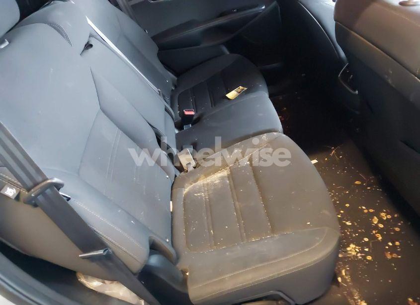 Photo 8 of 2019 Kia Sorento 2.4L LX (VIN 5XYPGDA32KG563199)