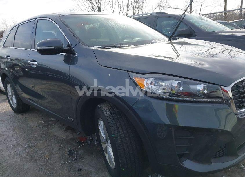 Photo 13 of 2020 Kia Sorento 2.4L LX (VIN 5XYPGDA32LG660694)