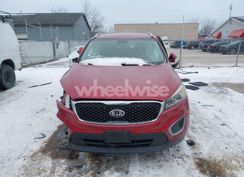 Photo 12 of 2016 Kia Sorento 2.4L LX (VIN 5XYPGDA33GG037509)