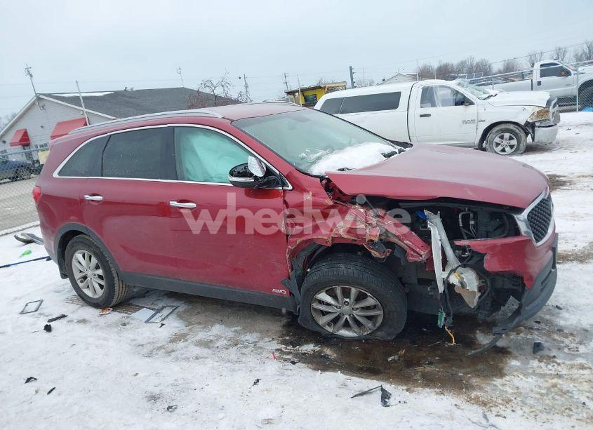 Photo 13 of 2016 Kia Sorento 2.4L LX (VIN 5XYPGDA33GG037509)