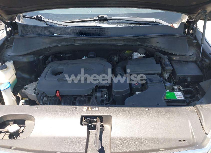 Photo 10 of 2016 Kia Sorento 2.4L LX (VIN 5XYPGDA33GG061356)