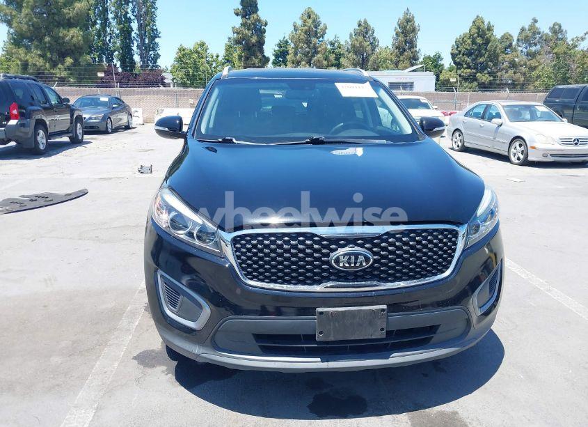 Photo 12 of 2016 Kia Sorento 2.4L LX (VIN 5XYPGDA33GG061356)