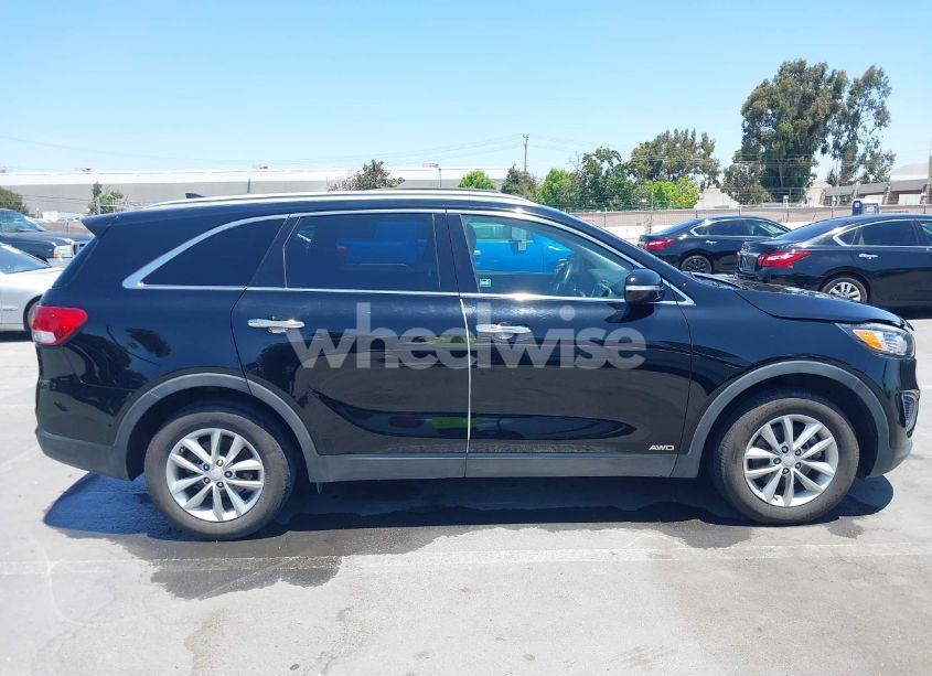 Photo 13 of 2016 Kia Sorento 2.4L LX (VIN 5XYPGDA33GG061356)